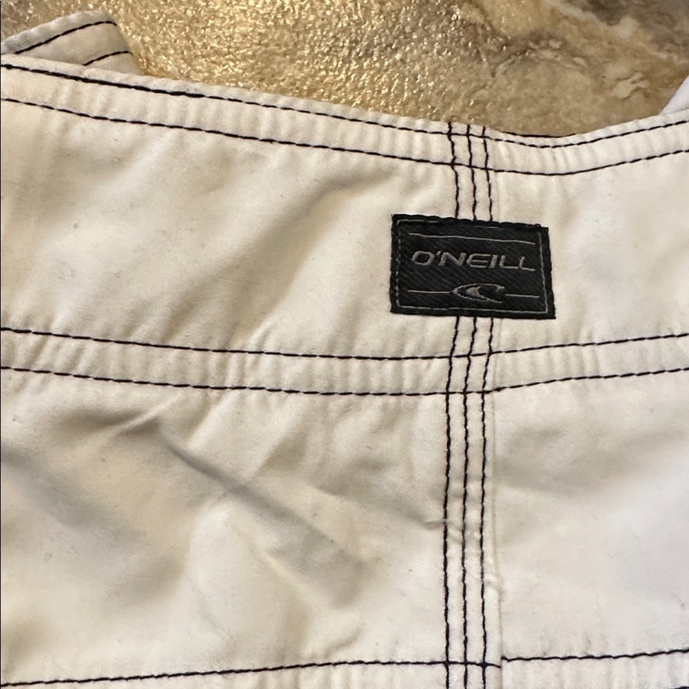 O'Neill Men's White and Black Board Shorts with Blue Accents - Picture 3 of 3